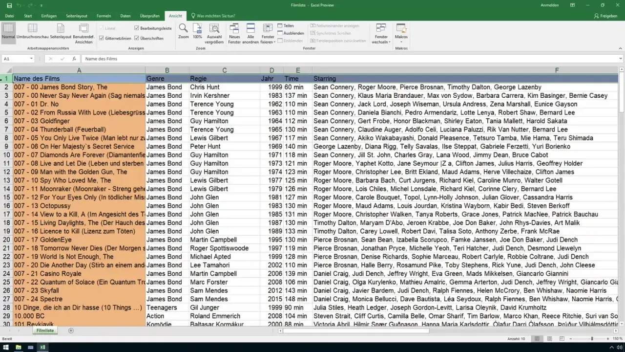 Excel-Tabelle mit Filmliste. "Fenster fixieren" ist in der Menüleiste sichtbar, um die Ansicht zu organisieren.