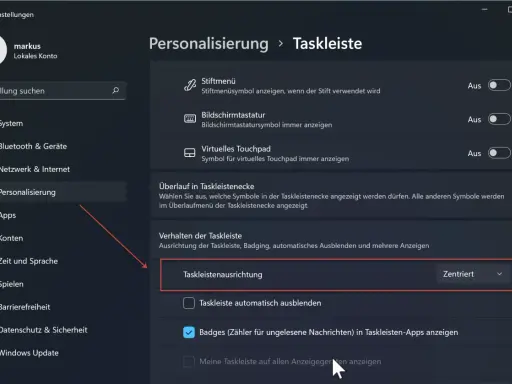 Windows 11 Einstellungen: Personalisierung > Taskleiste. Hier wird die Taskleistenausrichtung auf "Zentriert" eingestellt, aber man kann auch die **windows 11 taskleiste links** ausrichten.