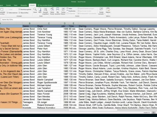 Excel-Tabelle mit Filmliste. "Fenster fixieren" ist in der Menüleiste sichtbar, um die Ansicht zu organisieren.