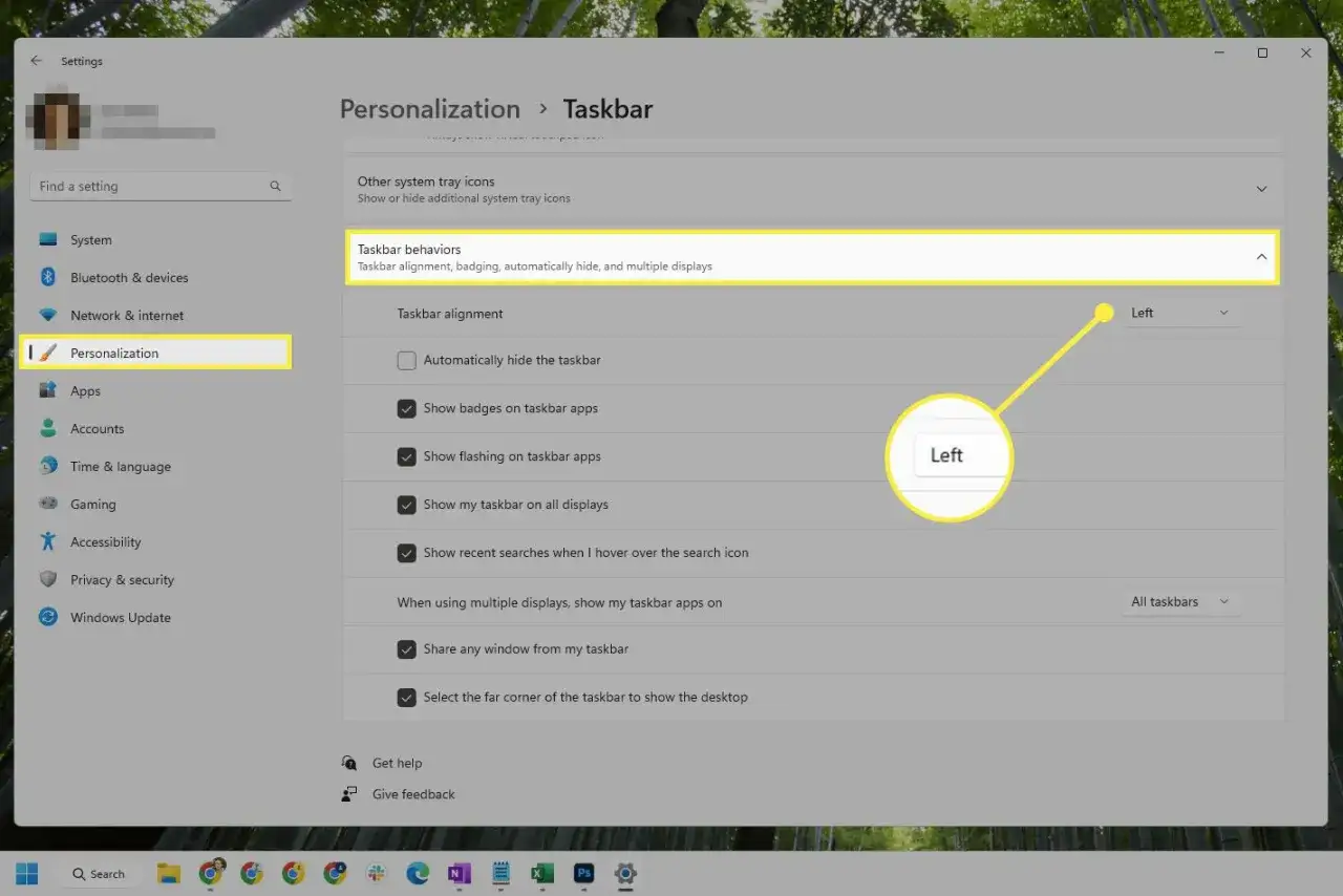 Windows 11: Einstellungen > Personalisierung > Taskleiste. Hier wird die Taskleisten-Ausrichtung auf 